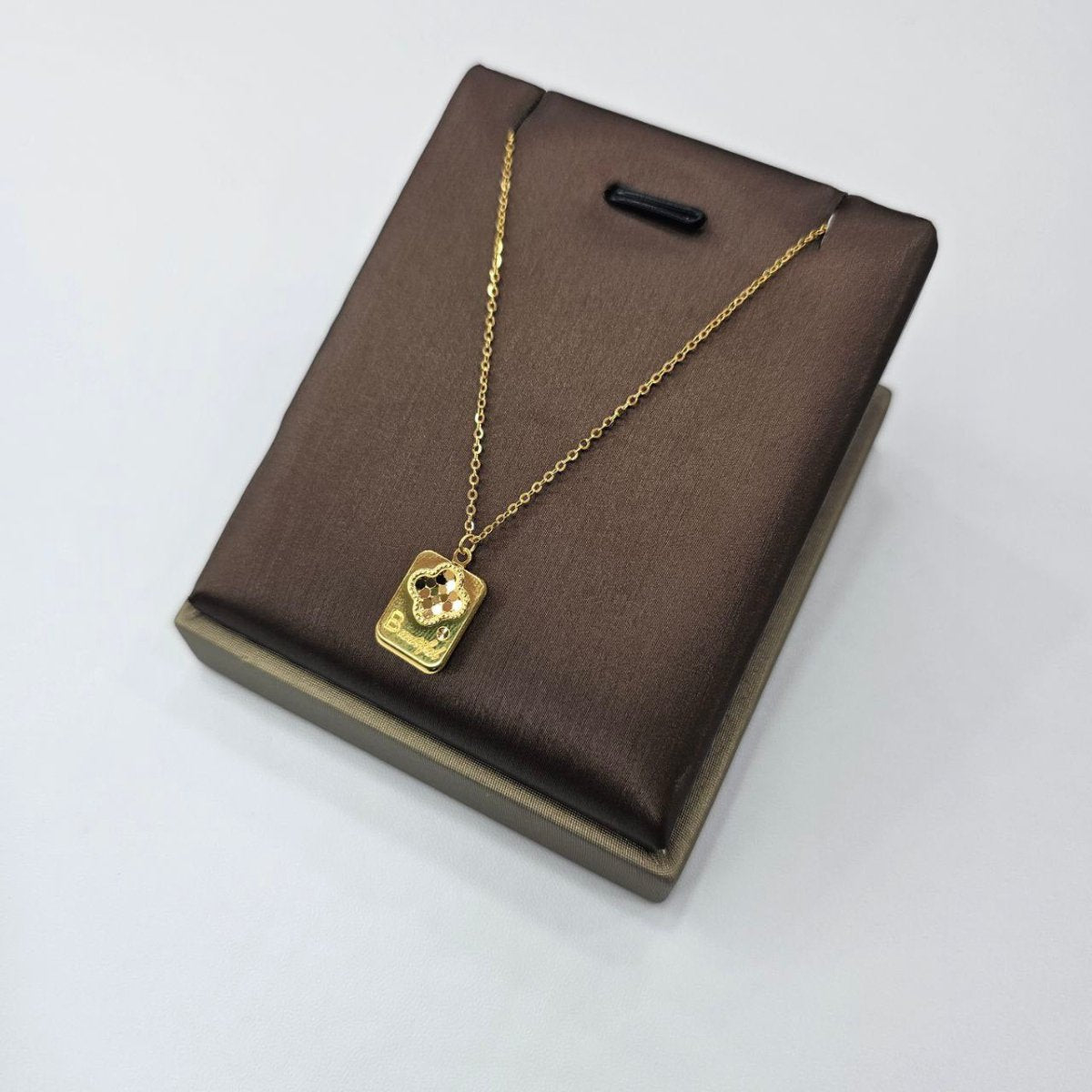 22k / 916 Gold Bar Pendant with Chain by Best Gold Shop - Best Gold Shop 22k gold 22k gold necklace 916 gold Necklaces