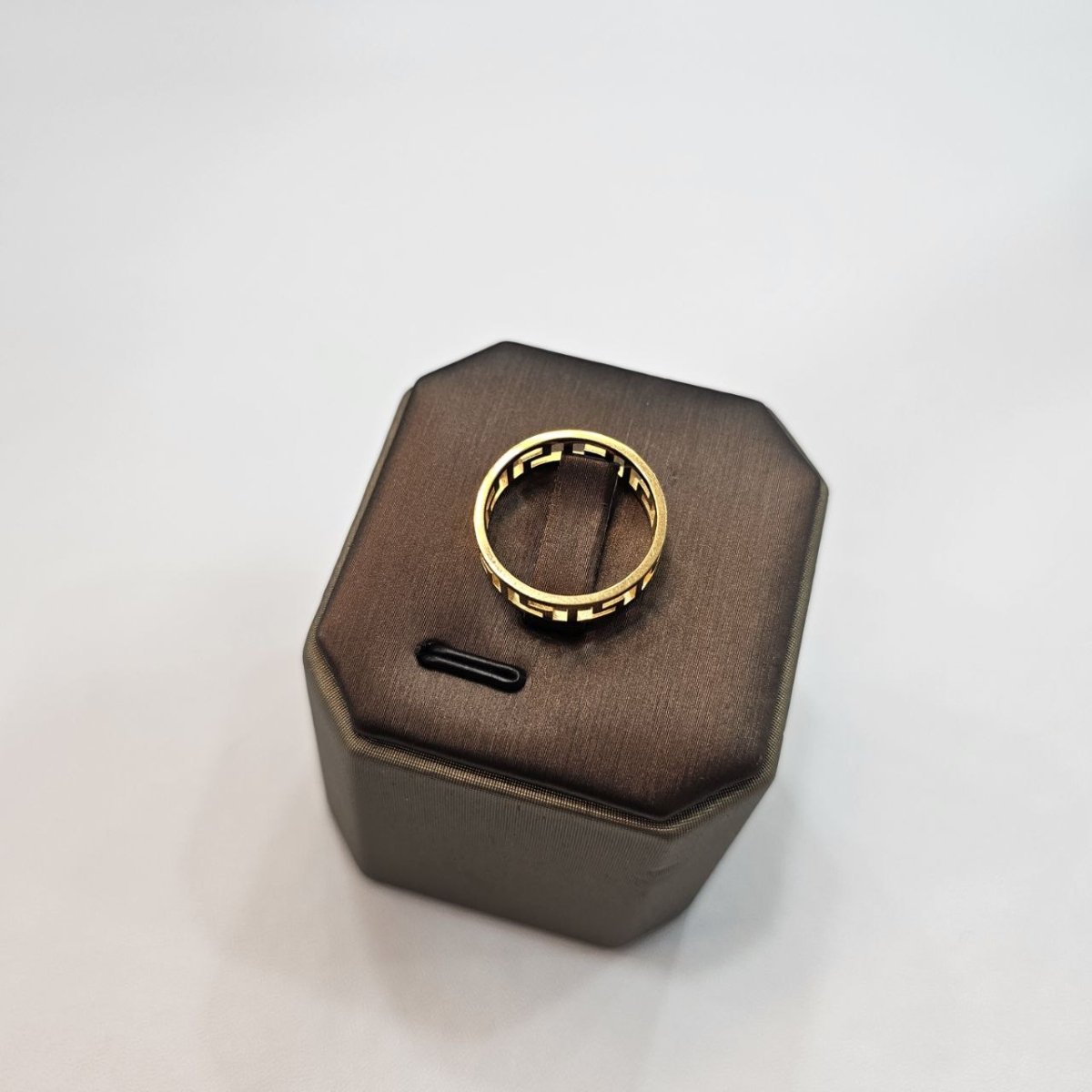 22K / 916 Gold Wan Zi Ring – High Polish Finish - Best Gold Shop 22k gold 22k gold ring 916 gold Rings