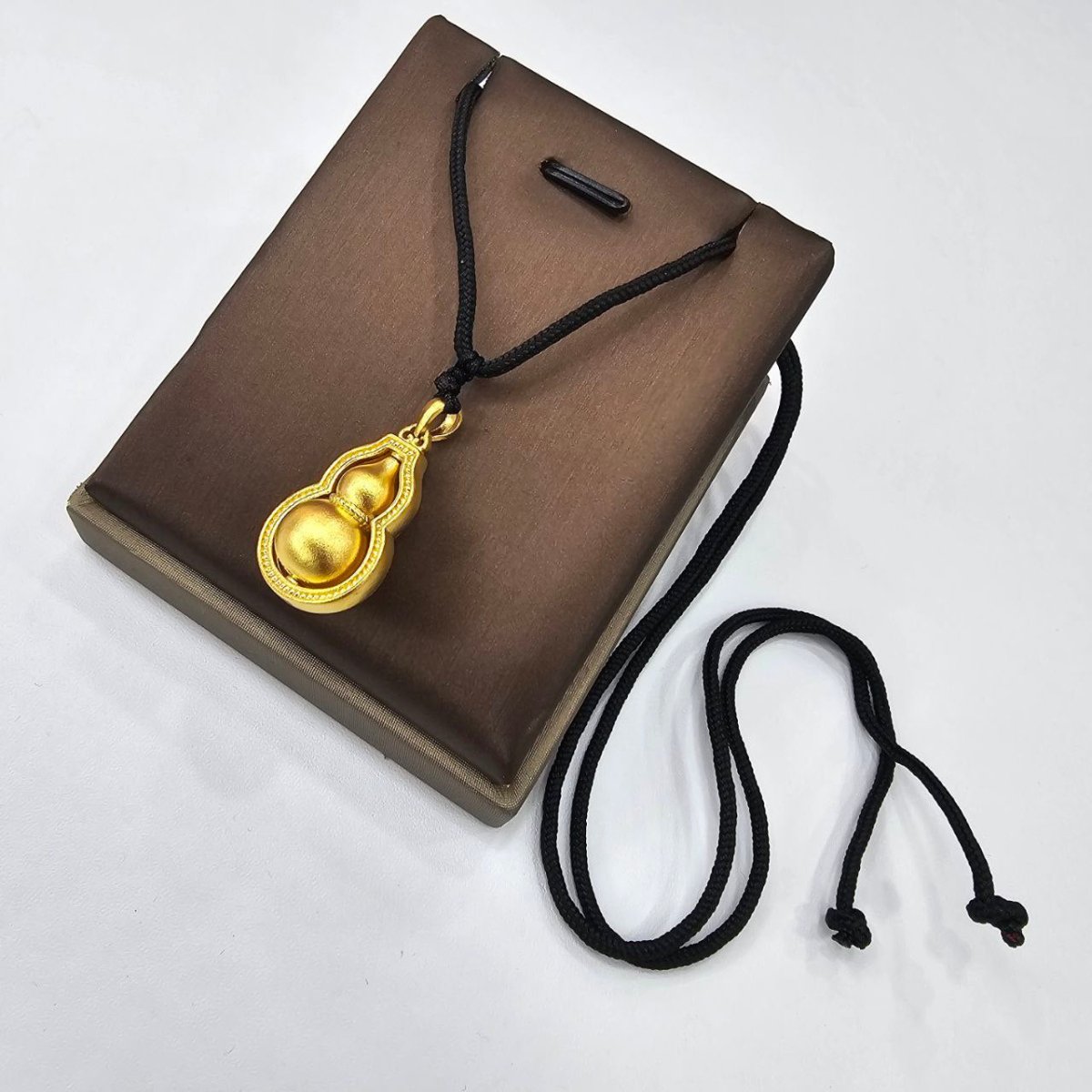 24K / 999 Gold Bottle Gourd Pendant with Black String - Best Gold Shop 24k gold 24k gold Pendant 999 gold Charms & Pendants