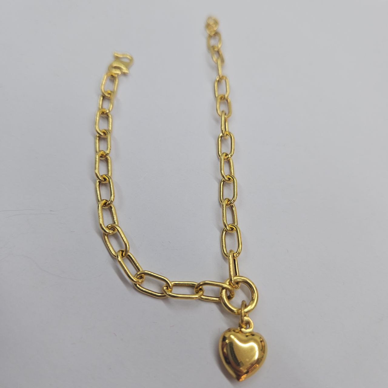 22k / 916 Gold Anchor Link Bracelet with Dangling Heart Light Weight