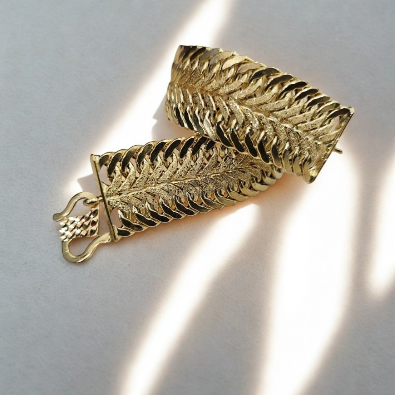 916 Gold Bracelet Duo Lipan Design