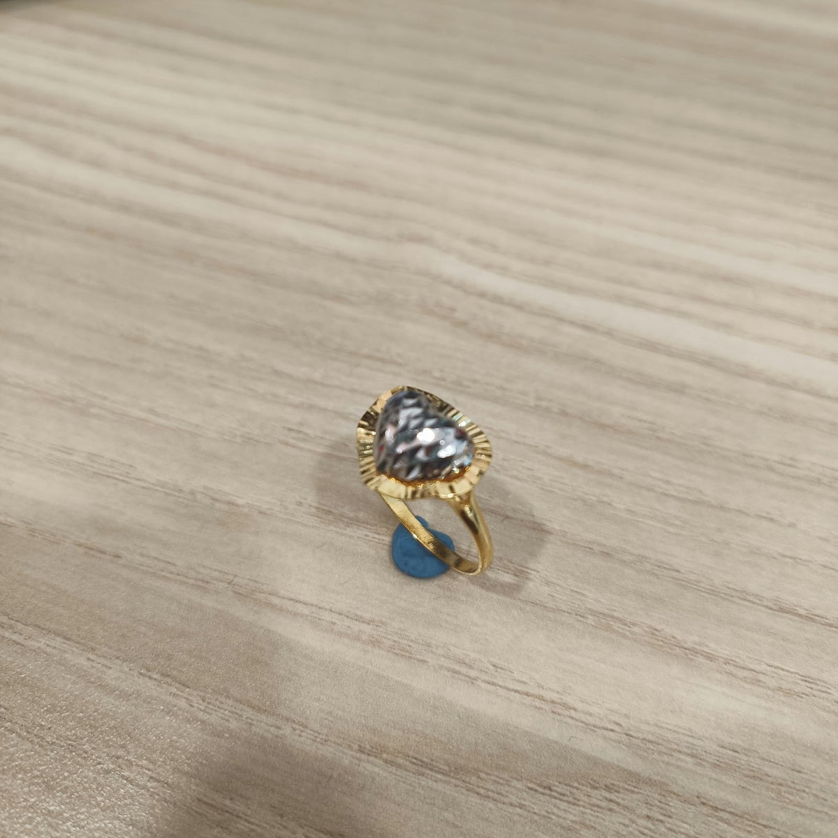 916 Gold Two-Tone Heart Ring | Elegant 22K Gold Design
