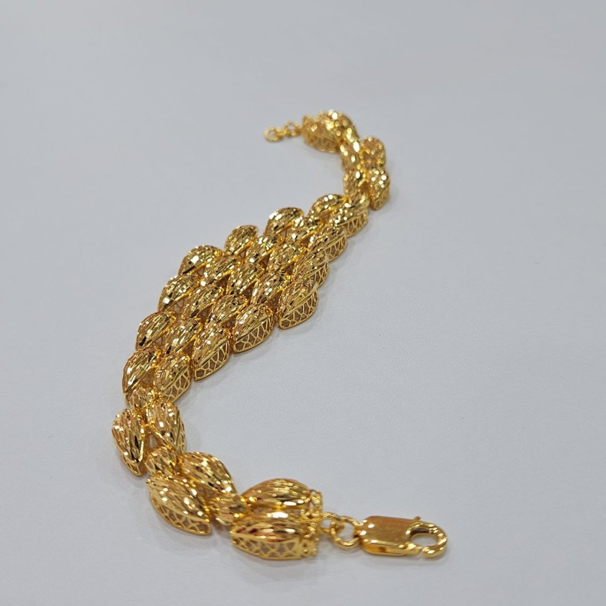 22k / 916 Gold Berlian Kirana Bracelet - Best Gold Shop 22k gold 22k gold bracelet 916 gold Bracelets