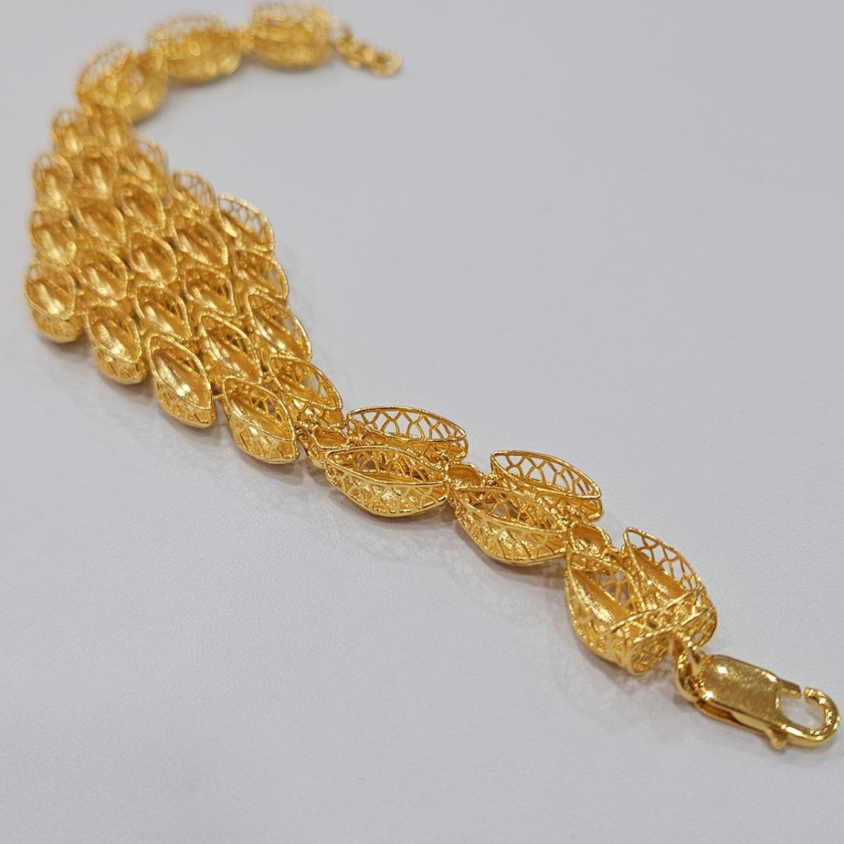 22k / 916 Gold Berlian Kirana Bracelet - Best Gold Shop 22k gold 22k gold bracelet 916 gold Bracelets