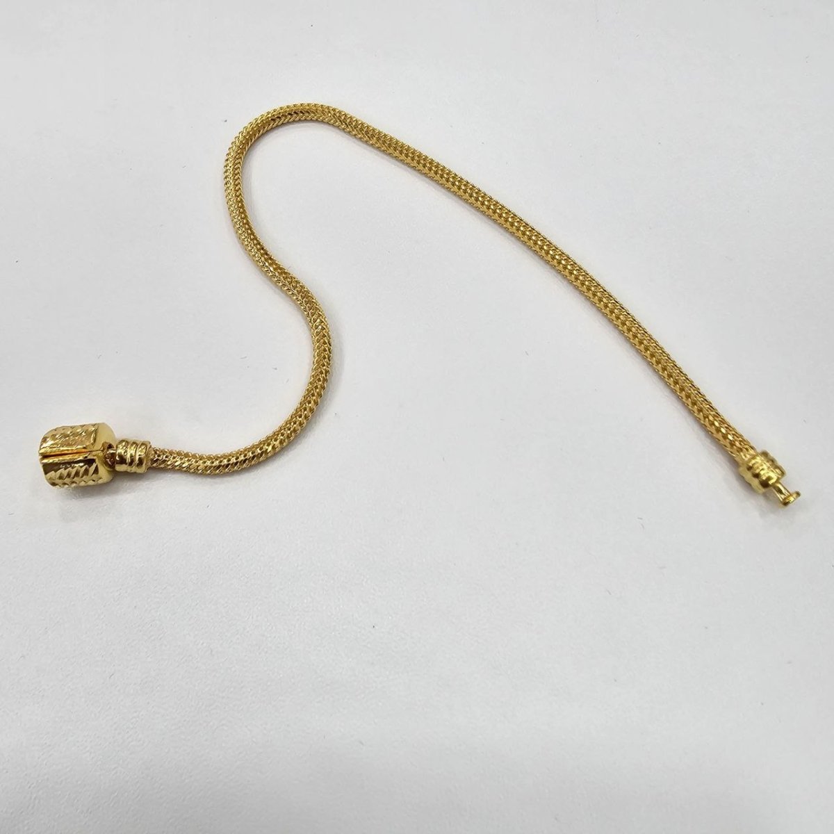 22k / 916 Gold Charm Cutting OVAL Bracelet by Best Gold Shop - Best Gold Shop 22k gold 22k gold bracelet 916 gold Bracelets