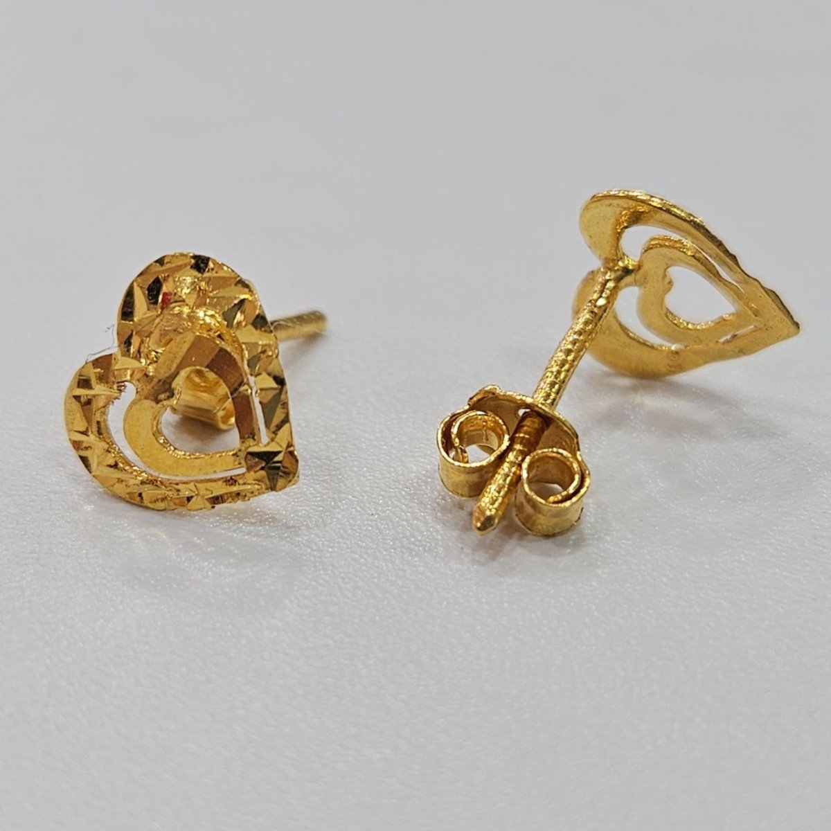22k / 916 Gold Cutting Heart design Earring - Best Gold Shop 22k gold 22k gold earring 916 gold Earrings