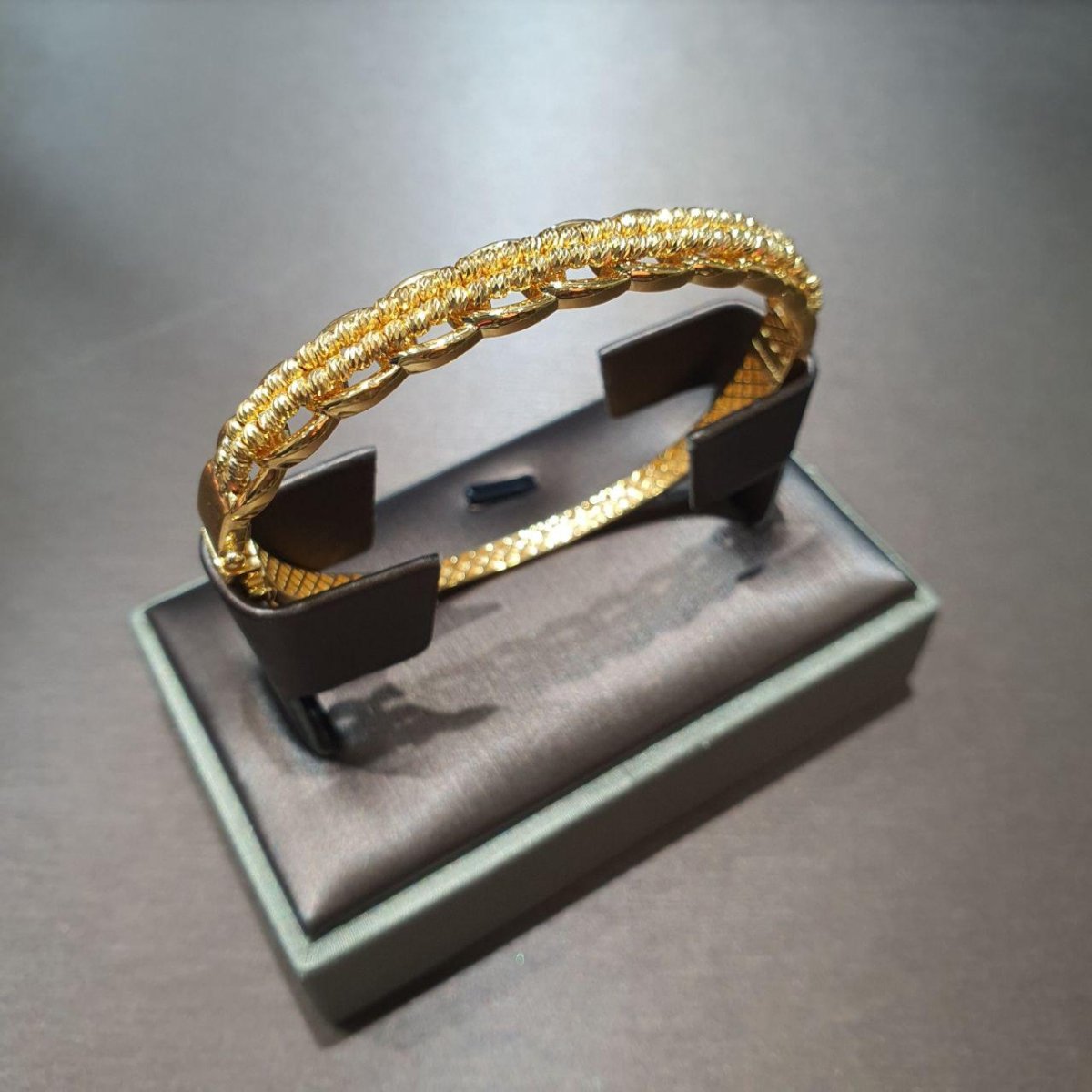 22k / 916 Gold Designer Bead Bangle - Best Gold Shop 22k gold 22k gold bangle 916 gold bangle