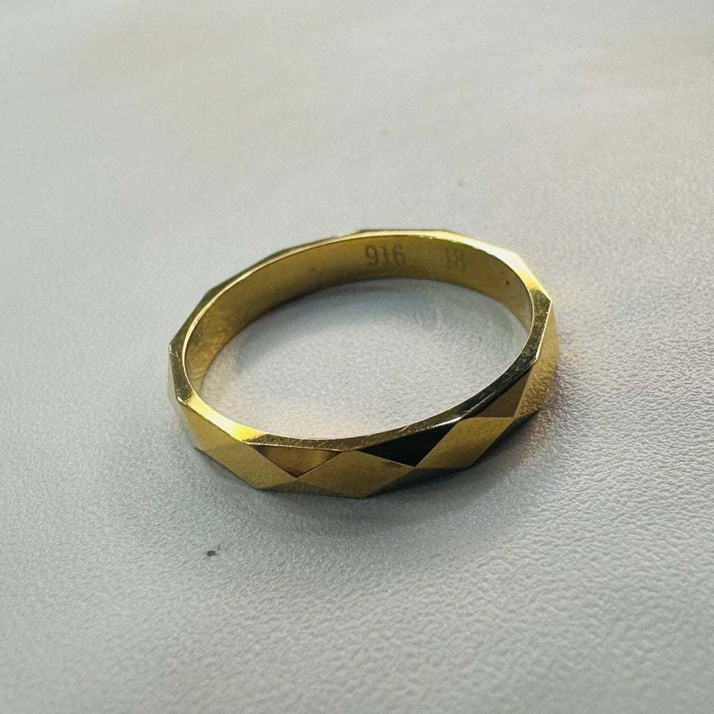 22k / 916 Gold Diamond Craving Design Ring - Best Gold Shop 22k gold 22k gold ring 916 gold Rings
