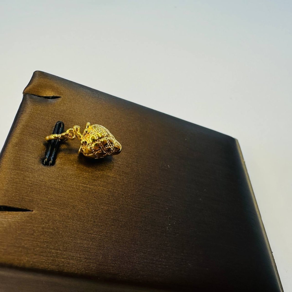 22K / 916 Gold Different Design 0.13 to 0.25 grams Weight Pendants and Charms - 22k gold pendant Charms & Pendants