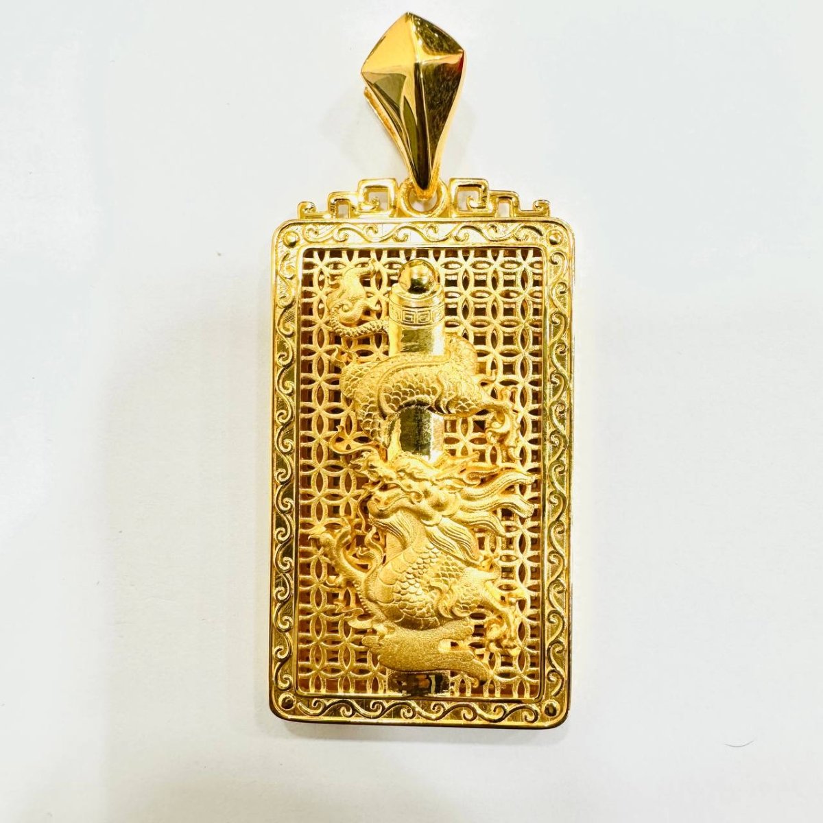 22k / 916 Gold Dragon Pendant Smooth Finish - Best Gold Shop 22k gold 22k gold pendant 916 gold Charms & Pendants