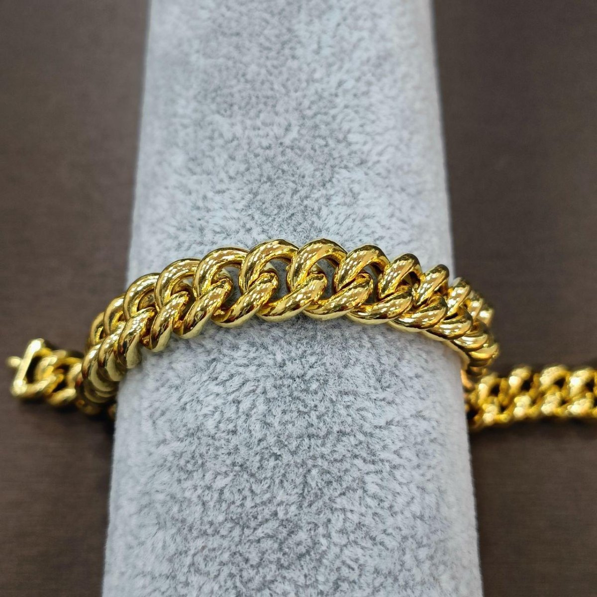 22k / 916 gold hollow Fish bone Bracelet by Best Gold Shop - Best Gold Shop 22k gold 22k gold bracelet 916 gold Bracelets