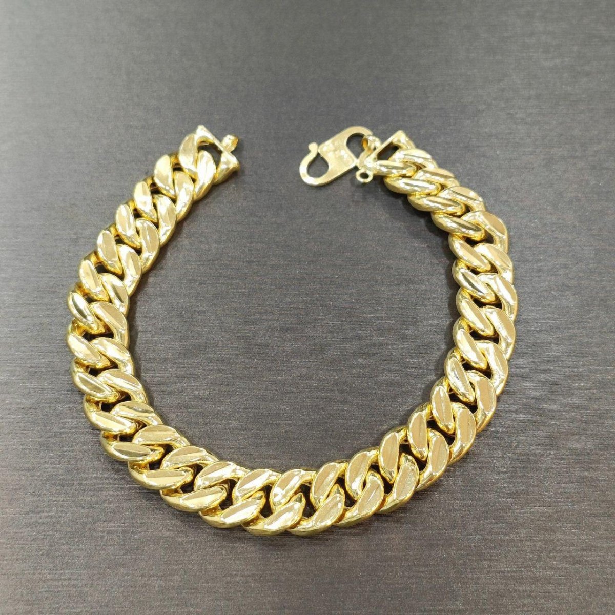 22K / 916 Gold hollow Milo/Cowboy Bracelet - Best Gold Shop 22k gold 22k gold bracelet 916 gold Bracelets