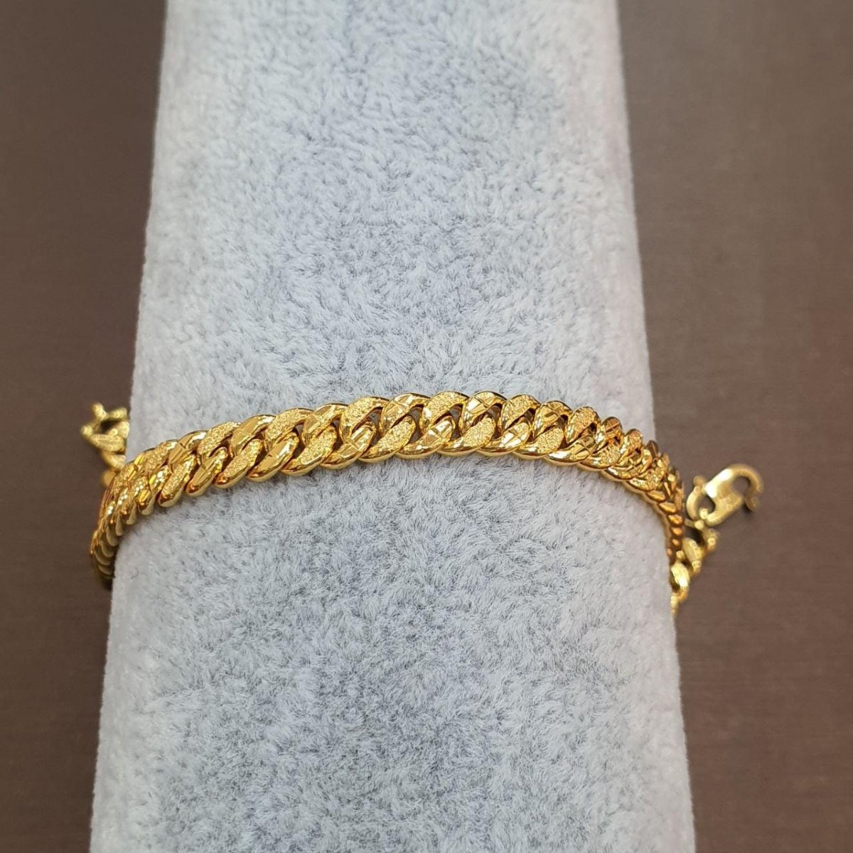 22K / 916 Gold hollow Milo/Cowboy Bracelet - Best Gold Shop 22k gold 22k gold bracelet 916 gold Bracelets