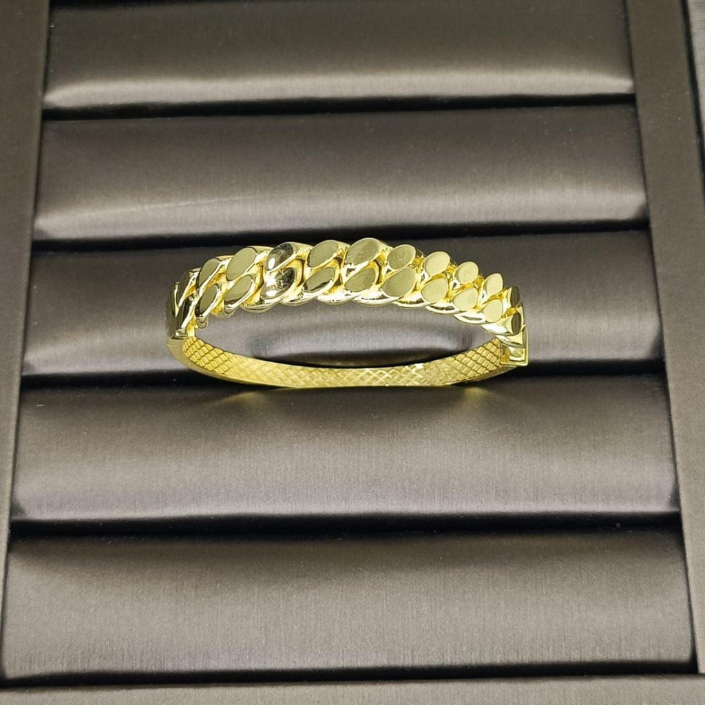 22k / 916 Gold Hollow Shiny Milo Bangle - Best Gold Shop 22k gold 22k gold bangle 916 gold bangle