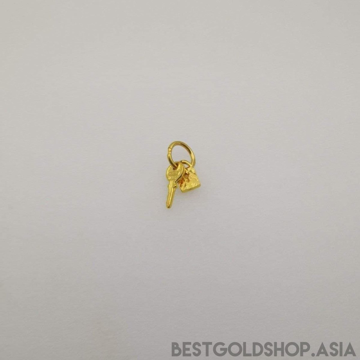 22k / 916 Gold Key and Lock Pendant - Best Gold Shop 22k gold 22k gold pendant 916 gold 916 gold