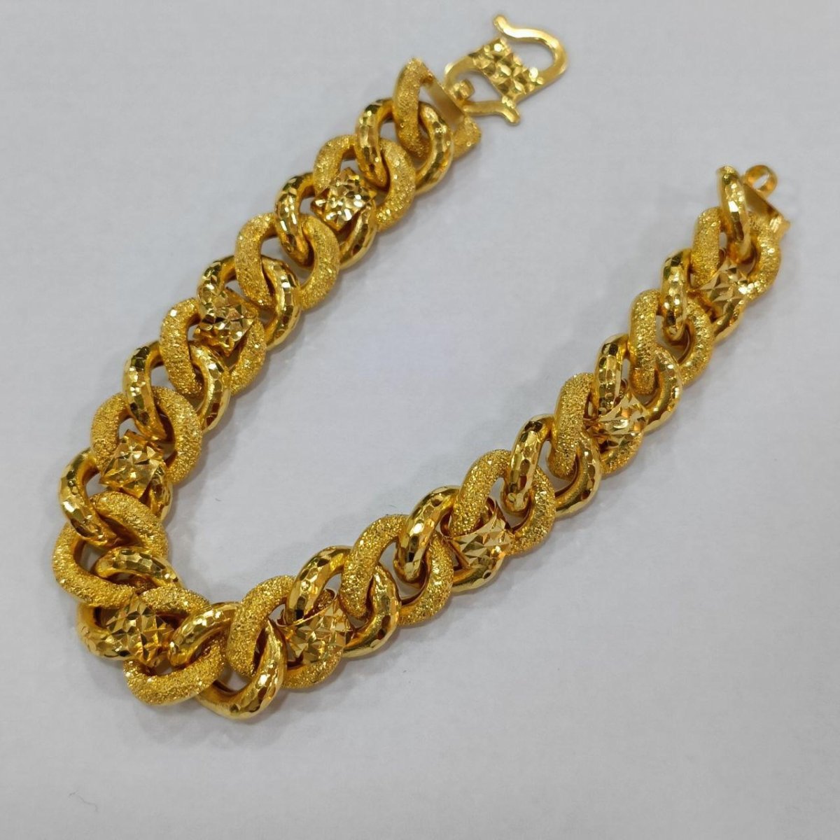 22k / 916 Gold Milo Candy Bracelet - Best Gold Shop 22k gold 22k gold bracelet 916 gold 916 gold