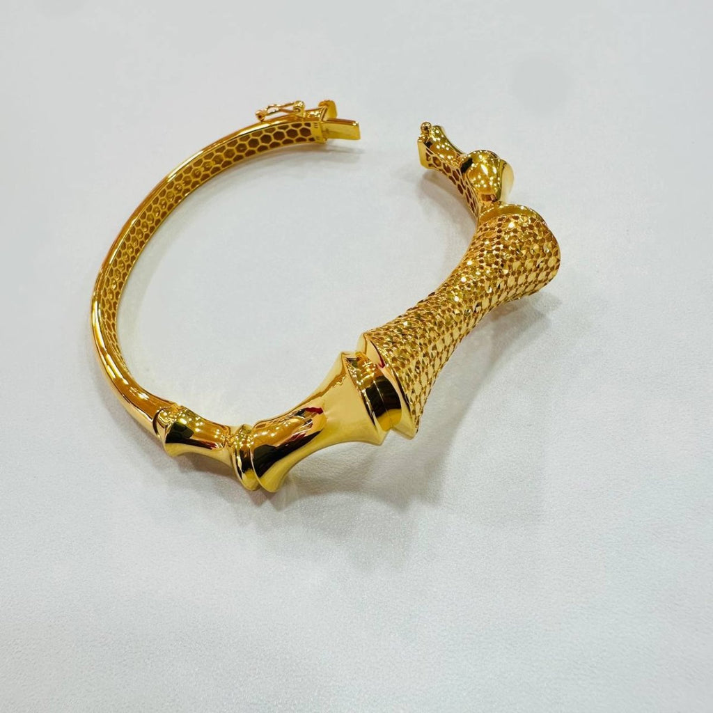 22K / 916 Gold Sculpted Bamboo Bangle – Bold Artistic Design - Best Gold Shop 22k gold 22k gold bangle 916 gold Bracelets