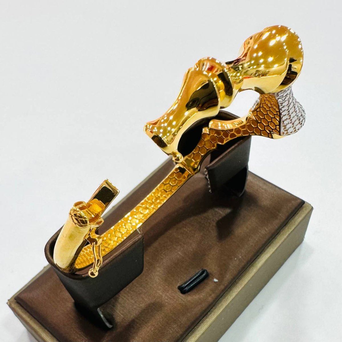 22K / 916 Gold Sculpted Bamboo Bangle – Bold Artistic Design - Best Gold Shop 22k gold 22k gold bangle 916 gold Bracelets