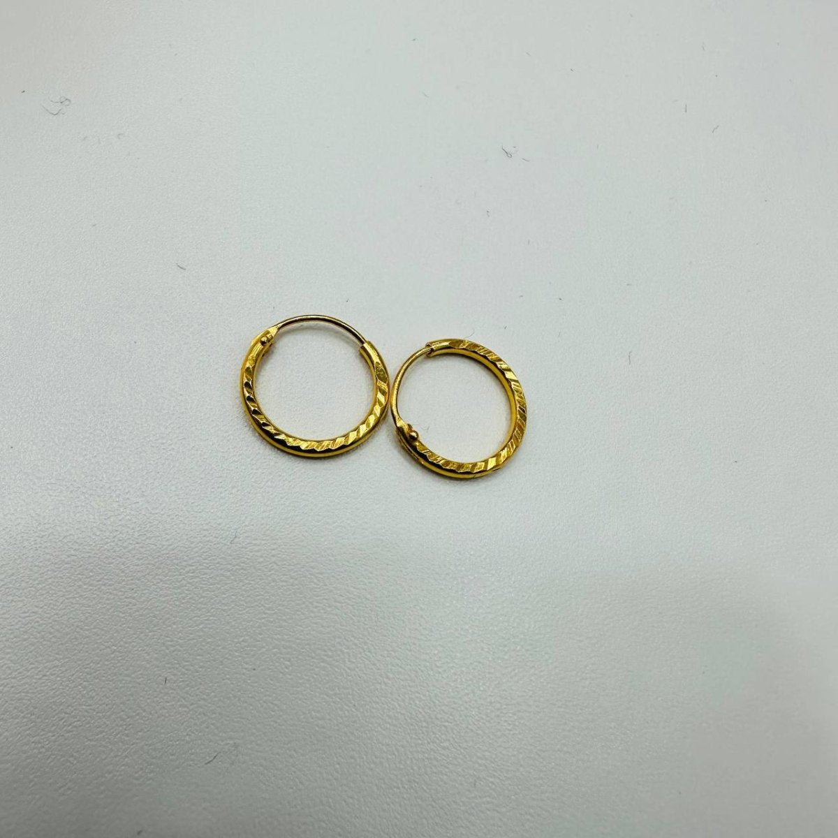 22K / 916 Gold Smooth with Cutting Edge Loop Earring by Best Gold Shop - Best Gold Shop 22k gold 22k gold earring 916 gold Earrings