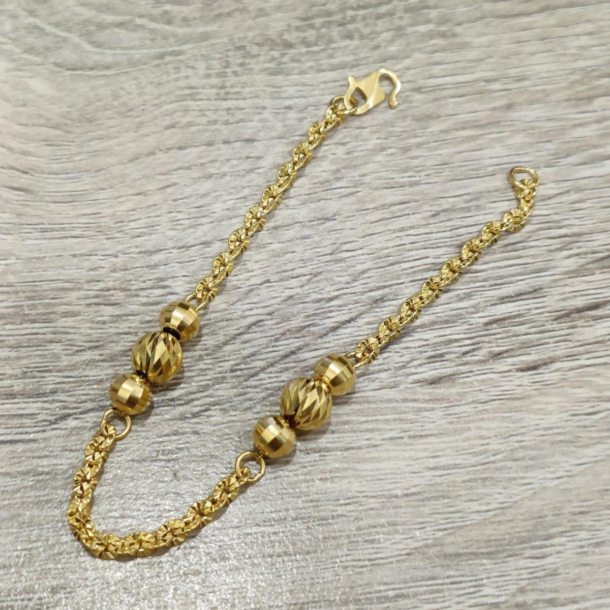 22k / 916 Gold Sunflower and Ball bracelet - Best Gold Shop