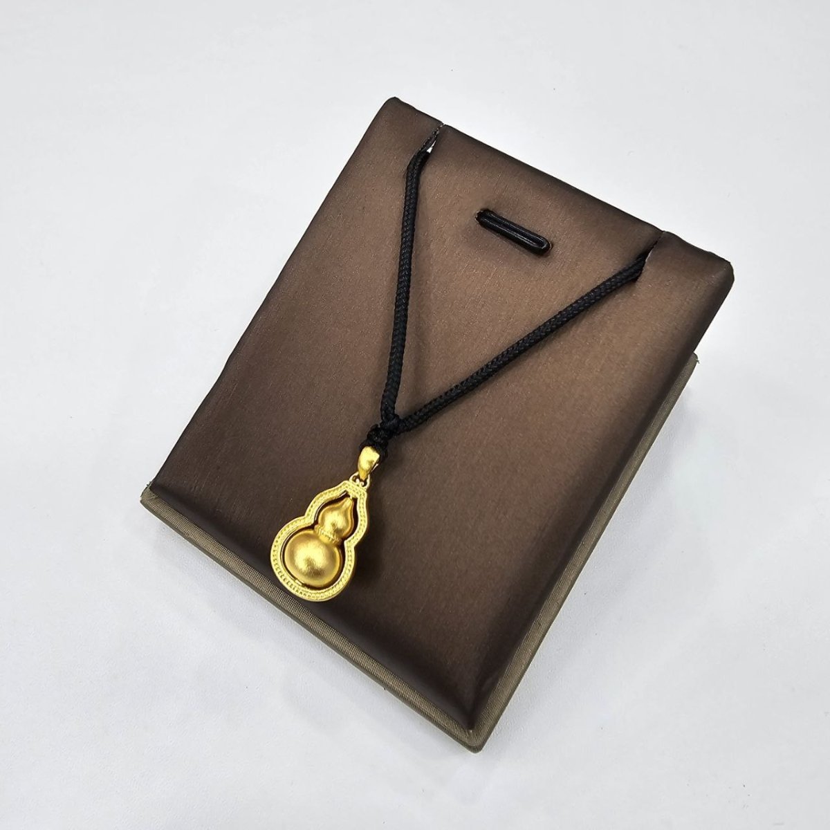 24K / 999 Gold Bottle Gourd Pendant with Black String - Best Gold Shop 24k gold 24k gold Pendant 999 gold Charms & Pendants