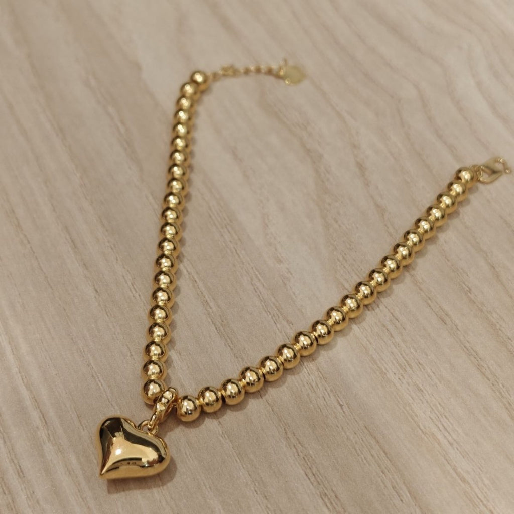 916 Gold Bead Bracelet with dangling Shiny Heart V1 Feather LightBraceletsBest Gold Shop