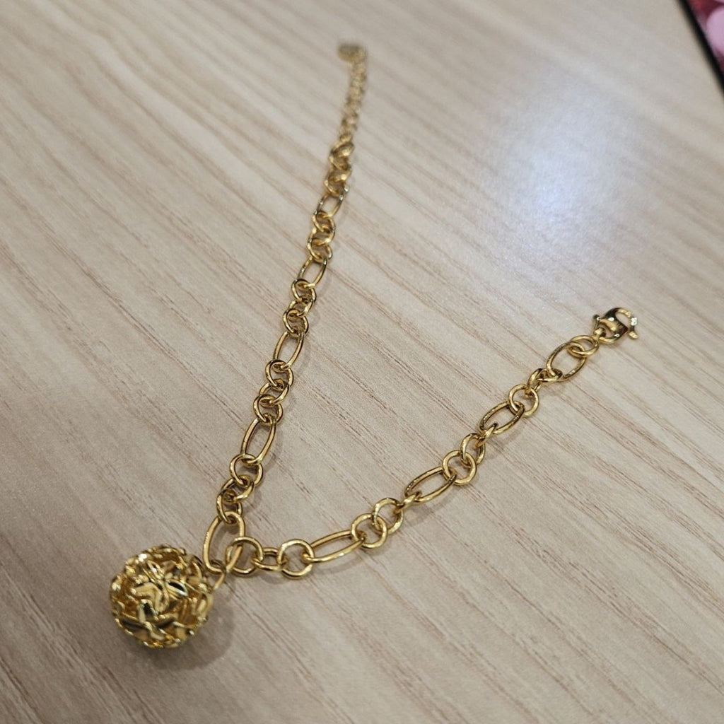 916 Gold Bracelet Link Design With Dangling CharmsBraceletsBest Gold Shop