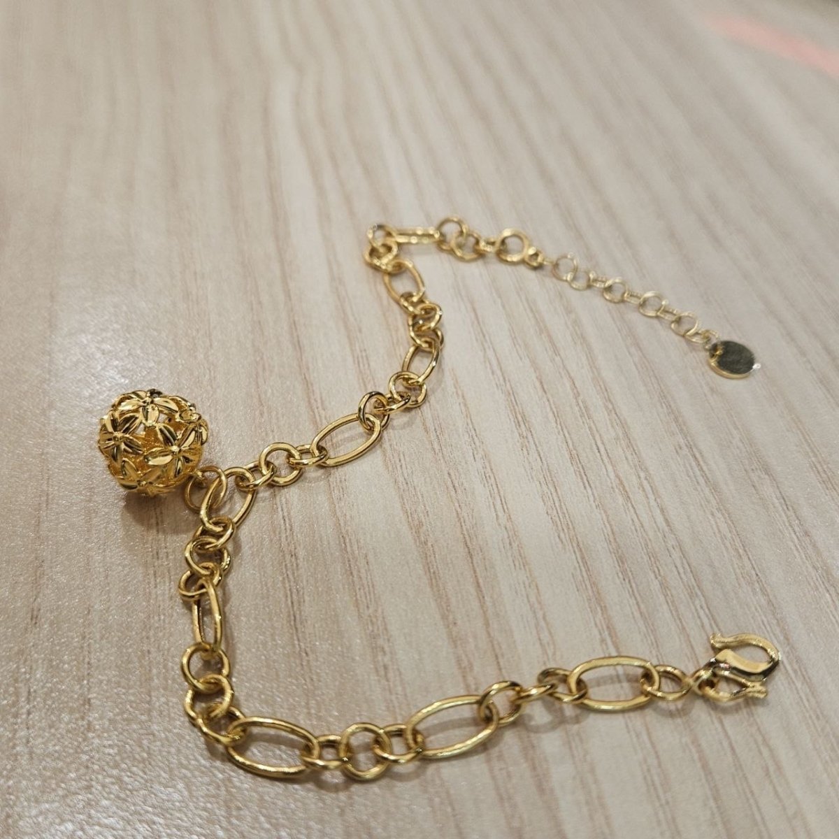 916 Gold Bracelet Link Design With Dangling CharmsBraceletsBest Gold Shop