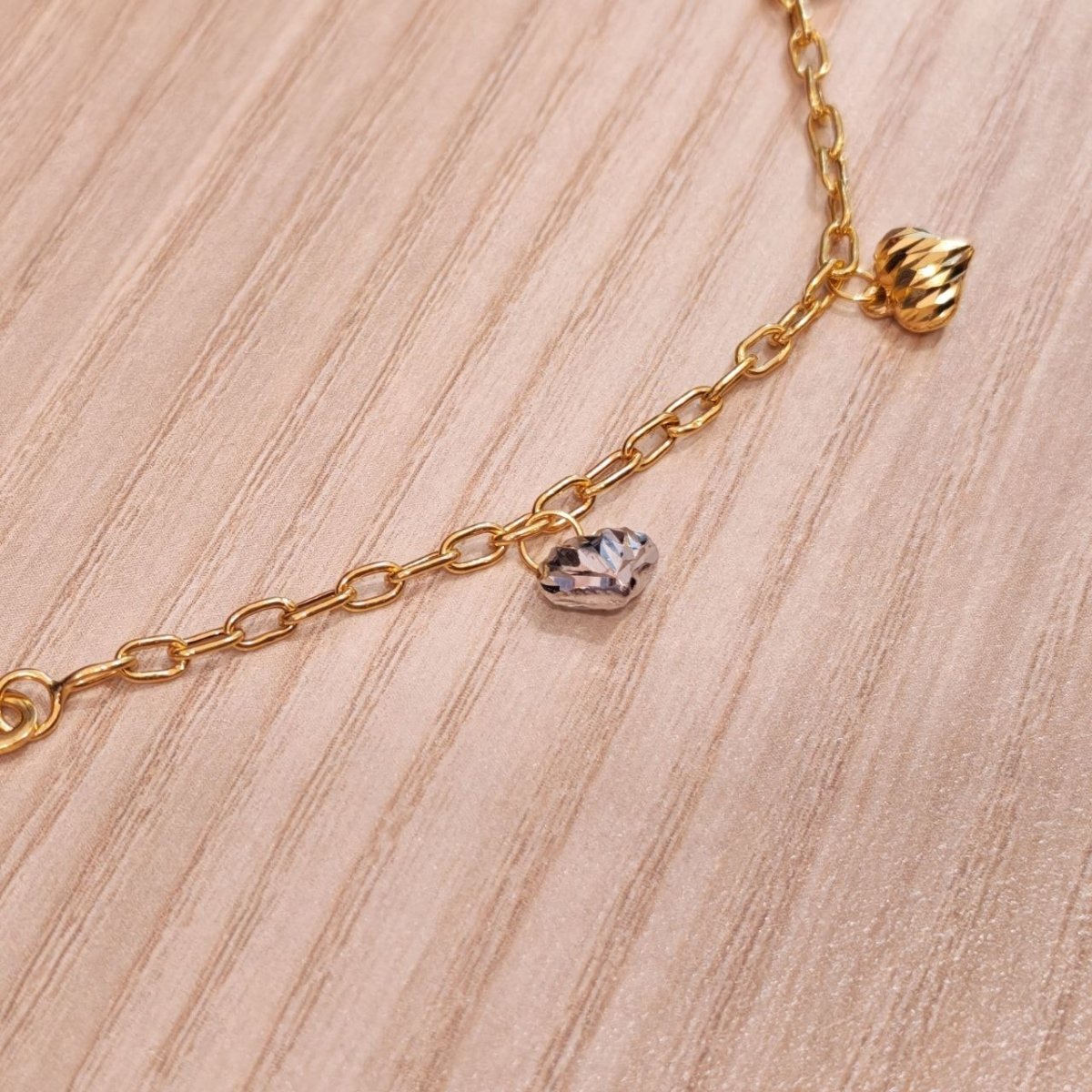 916 Gold Bracelet Wan Zi Dangling Heart 2 ToneBraceletsBest Gold Shop