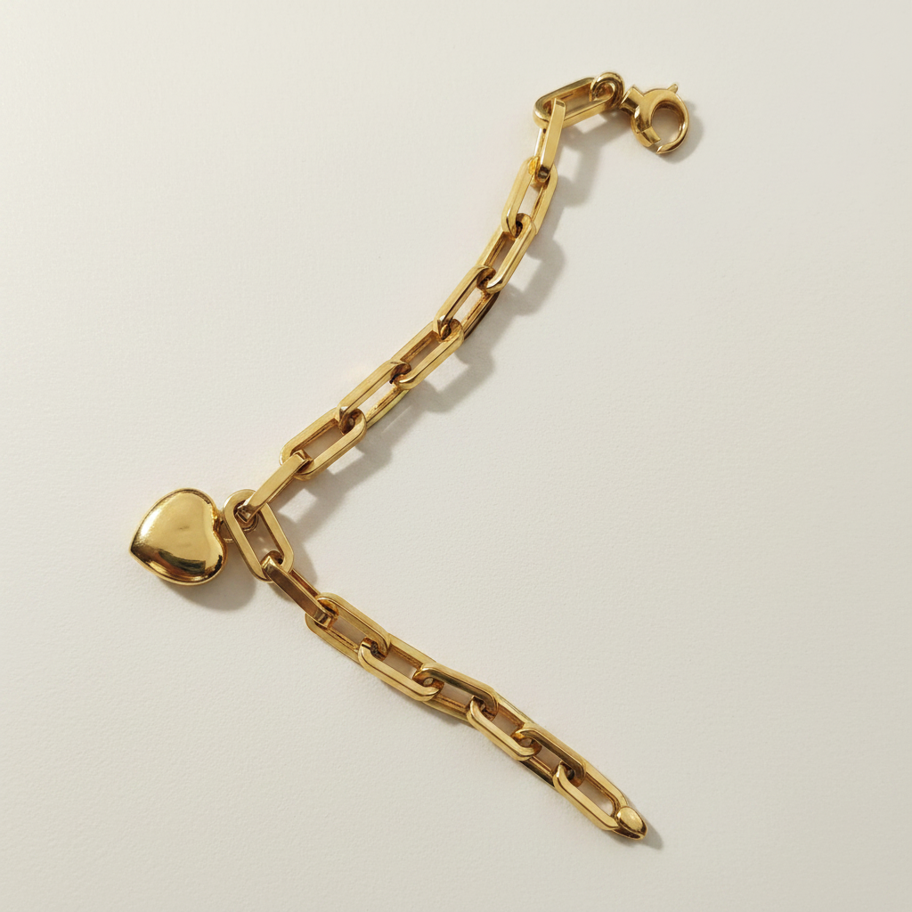 916 Gold Fancy Bracelet with Dangling Heart | Elegant 22K Gold Design