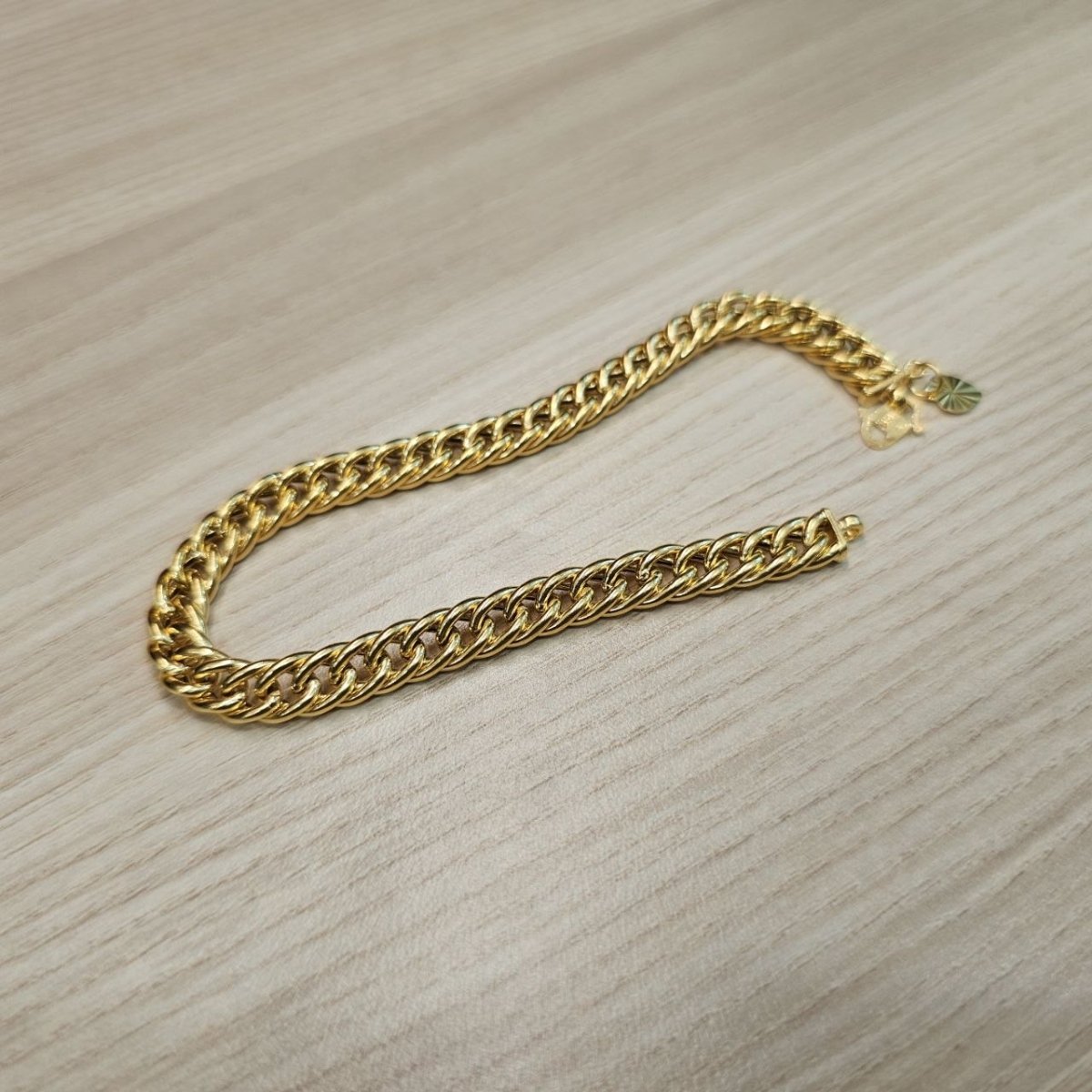 916 Gold Flat Spike Bracelet Unisex DesignBraceletsBest Gold Shop
