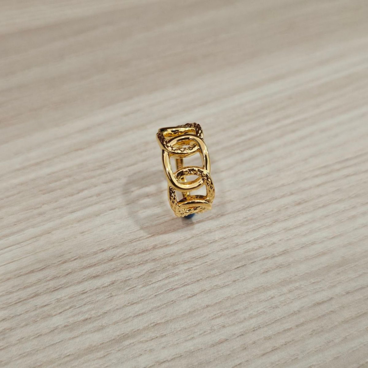 916 Gold Interlock Design Ring Latest Design and Feather LightRingsBest Gold Shop