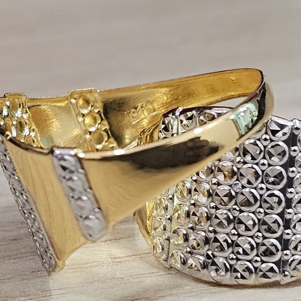 916 Gold Nugget Ring 2 tone Feather LightRingsBest Gold Shop