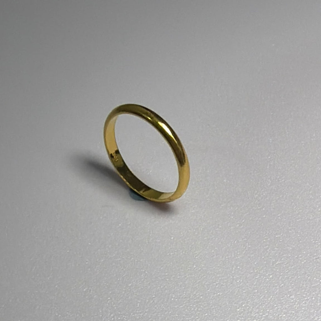916 gold solid smooth band ring in polished 22K yellow gold