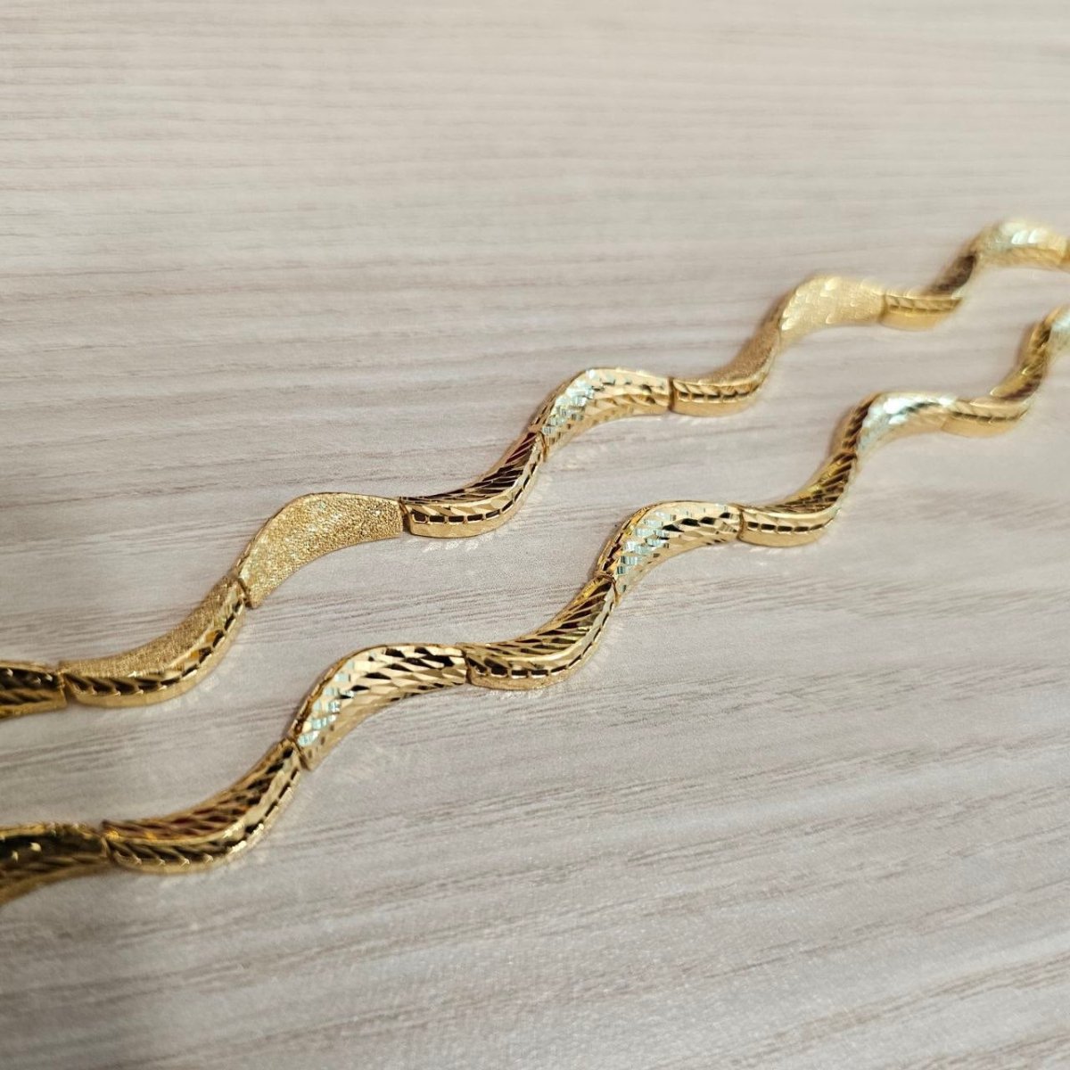916 Gold Wavy Bracelet | New Design ElegantBraceletsBest Gold Shop