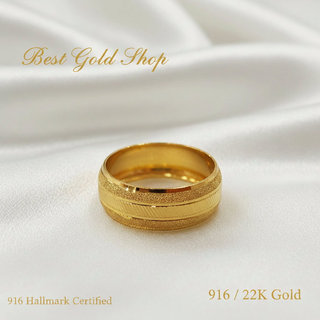 Alternate view of the 916 gold wide hollow ring Design 4
