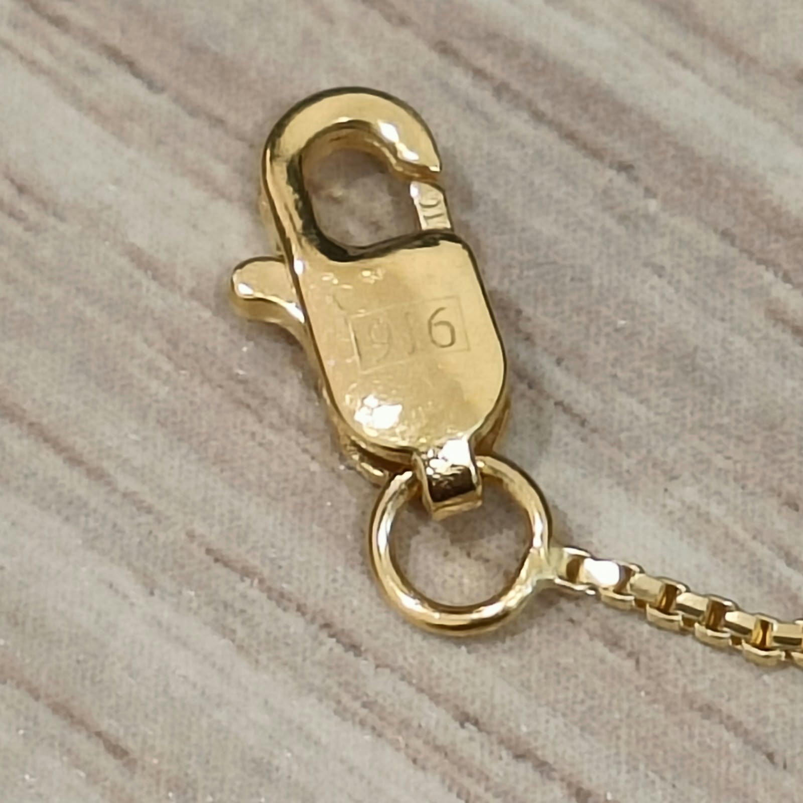 916 Gold Fancy Bead Station Bracelet – 17.5cm