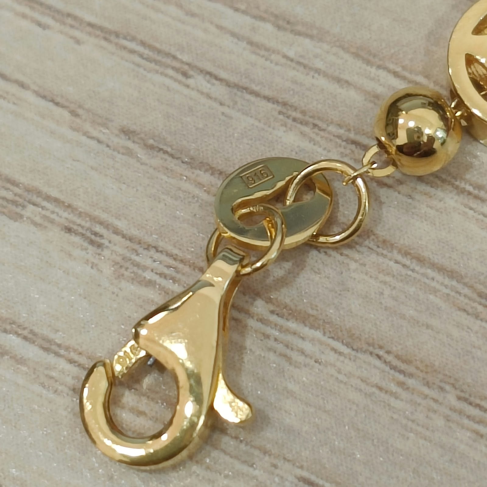 916 Gold Chinese Coin Bracelet – Adjustable 17.2–20cm