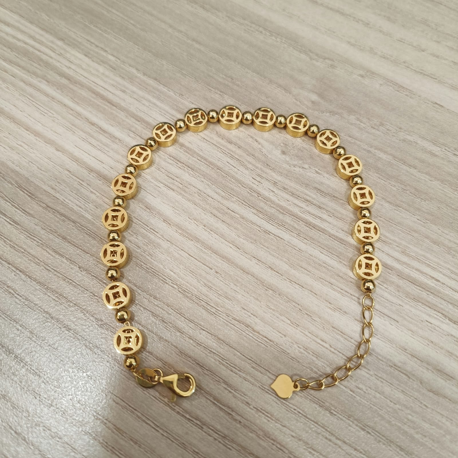 916 Gold Chinese Coin Bracelet – Adjustable 17.2–20cm