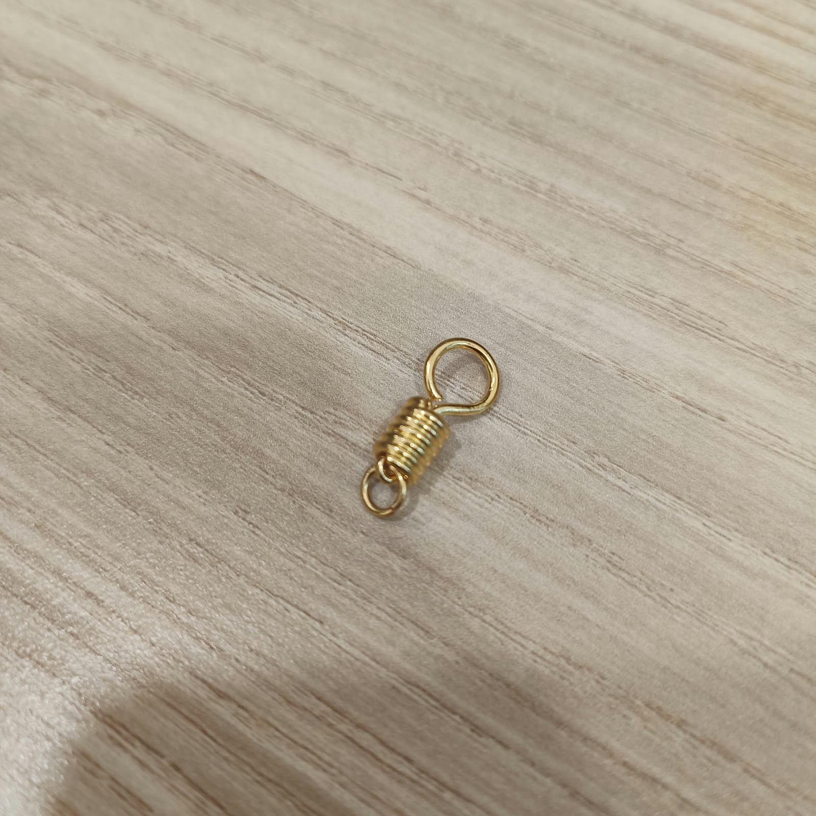 916 Gold Plain Coil Pendant Pin Connector – 2cm