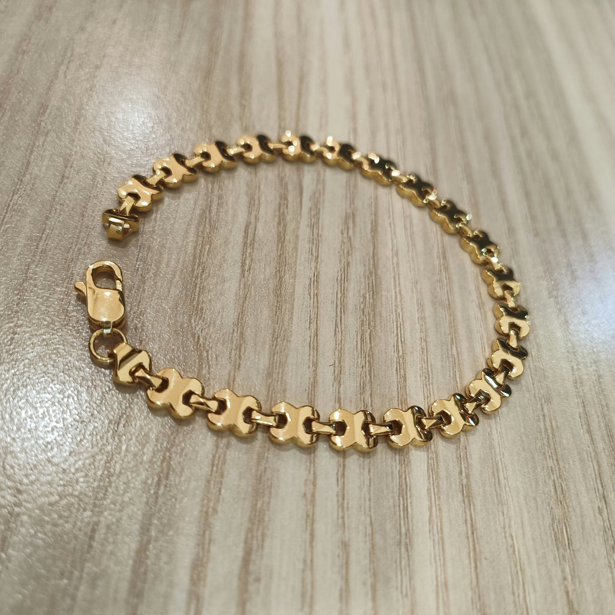 916 Gold Geometric Bracelet | Modern 22K Gold Design