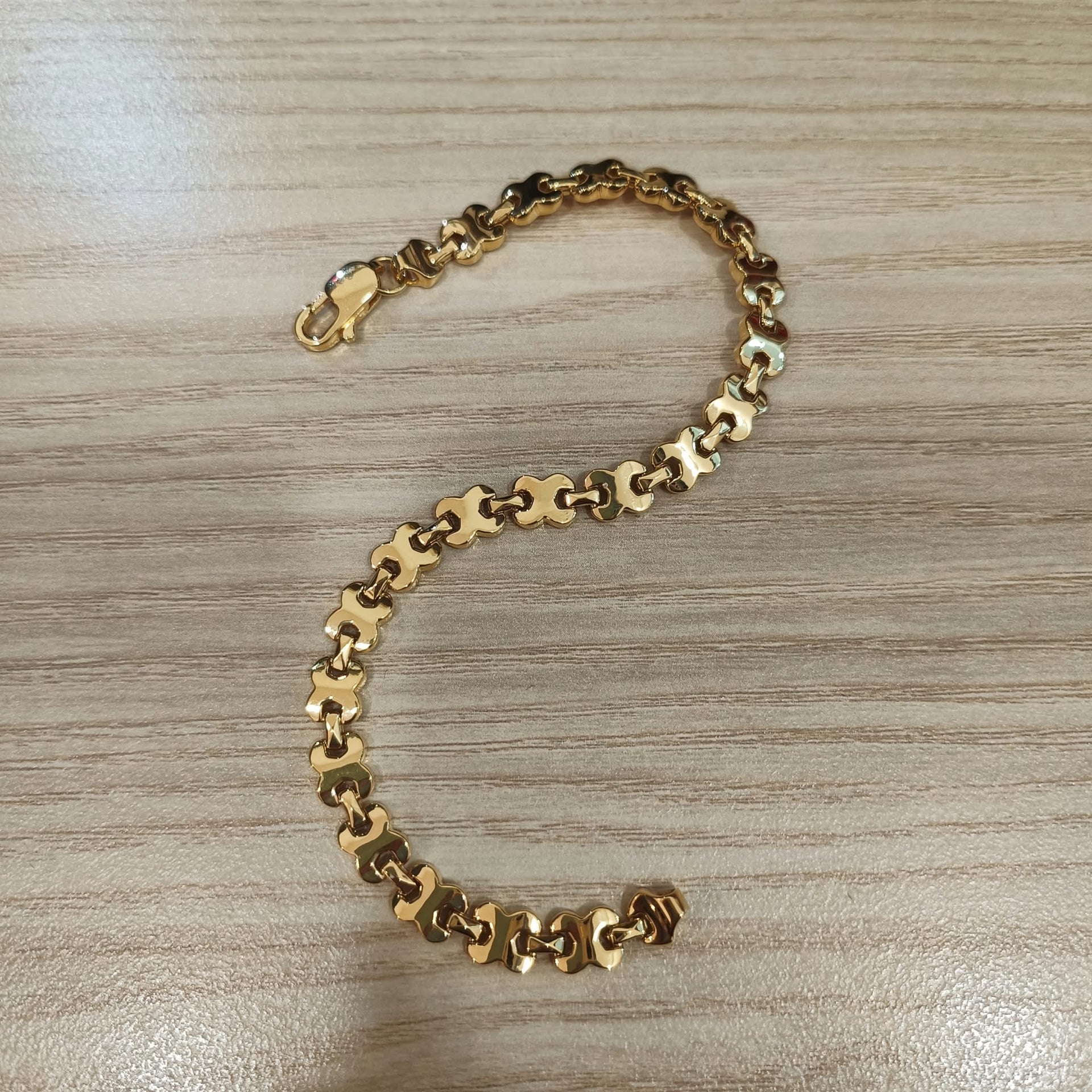 916 Gold Geometric Bracelet | Modern 22K Gold Design
