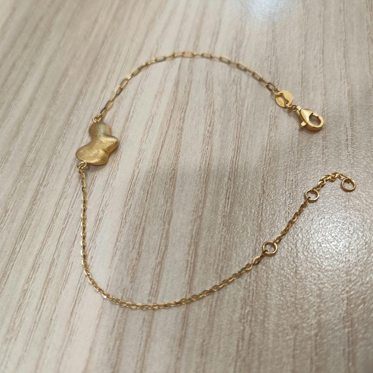 916 Gold Fancy Bracelet | Elegant Lightweight 22K Gold Design