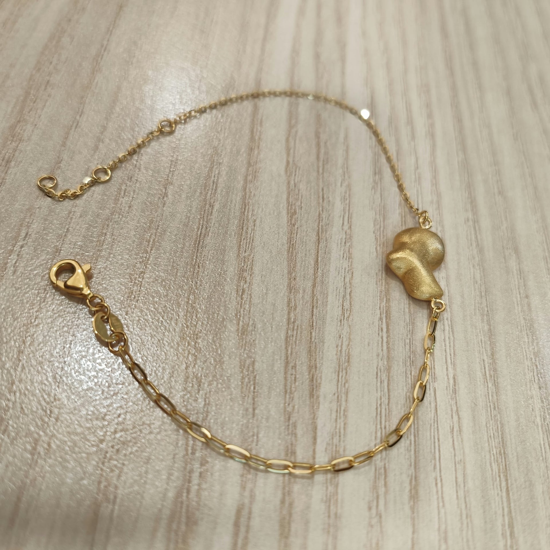 916 Gold Fancy Bracelet | Elegant Lightweight 22K Gold Design