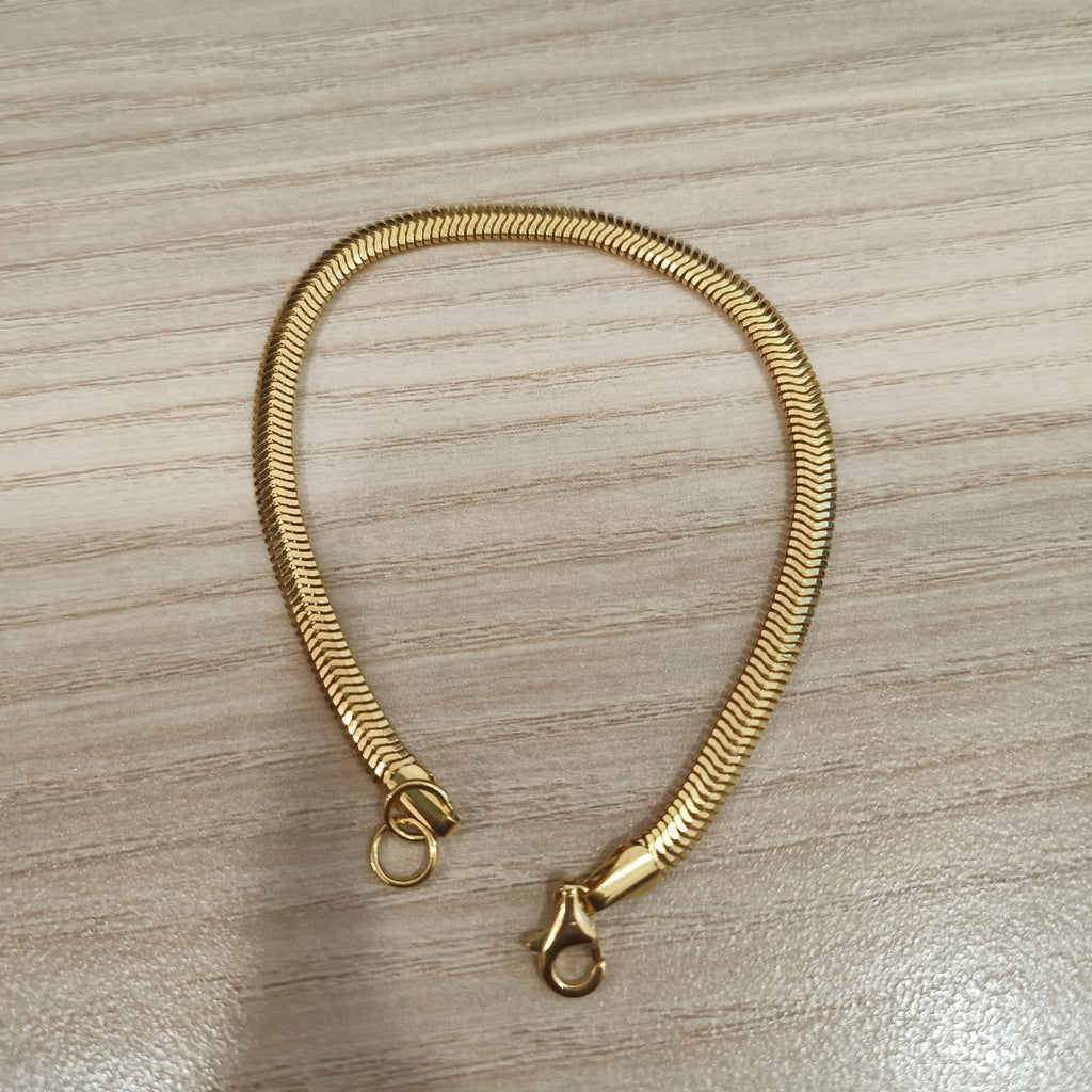 916 Gold Snake Chain Bracelet | Sleek 22K Gold Design