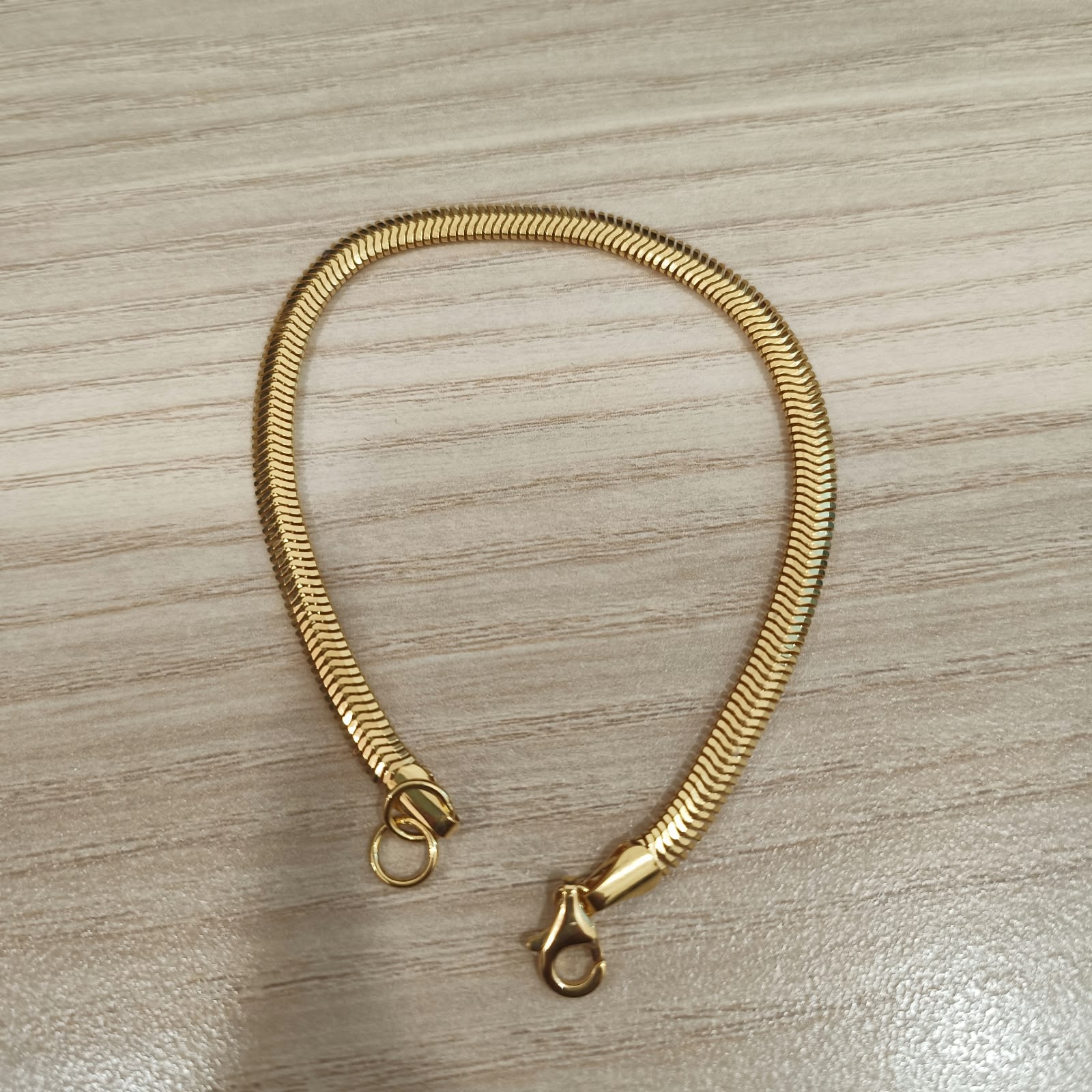 916 Gold Snake Chain Bracelet | Sleek 22K Gold Design