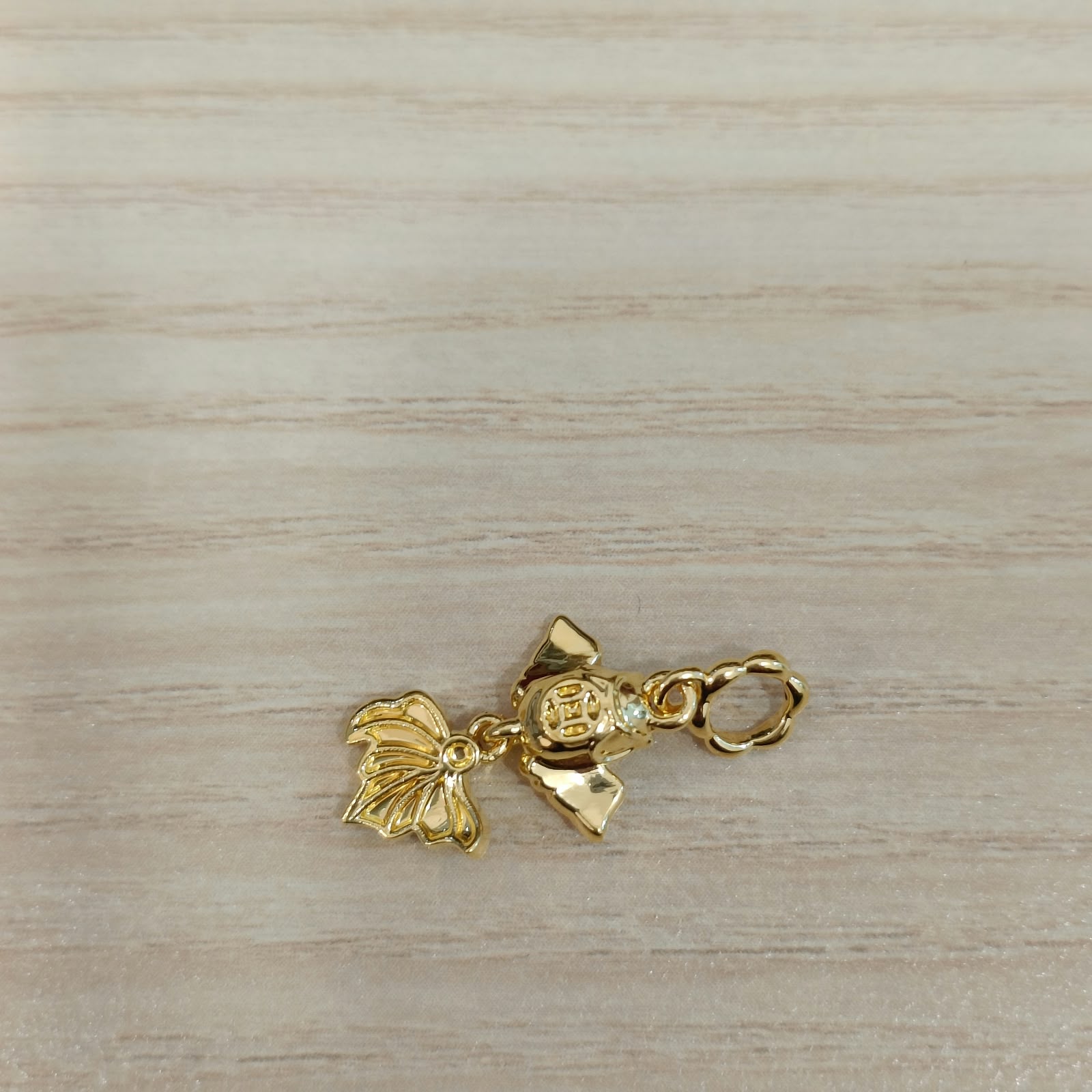 22K / 916 Gold Grand Pendants & Charms – 0.2g to 0.7g