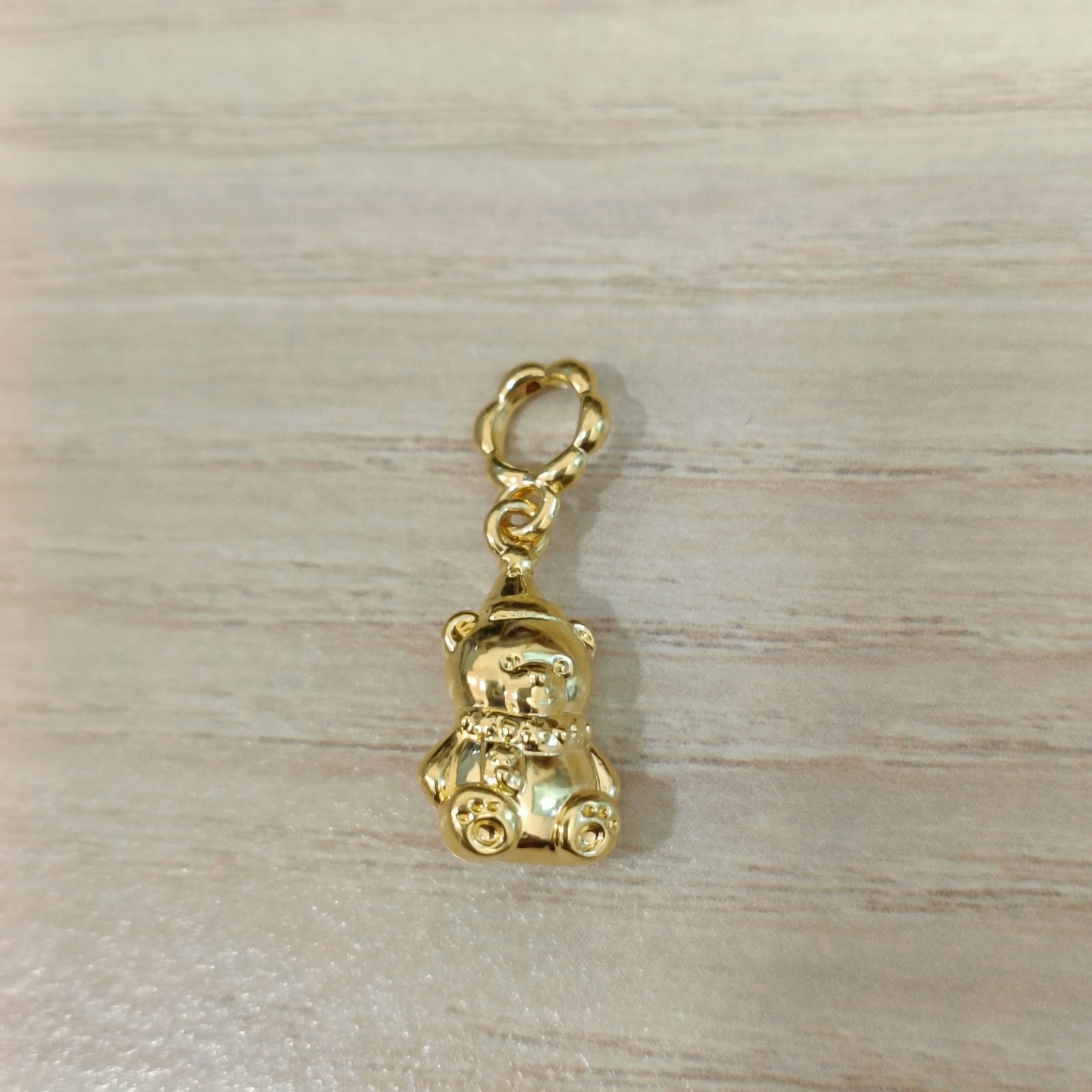22K / 916 Gold Grand Pendants & Charms – 0.2g to 0.7g