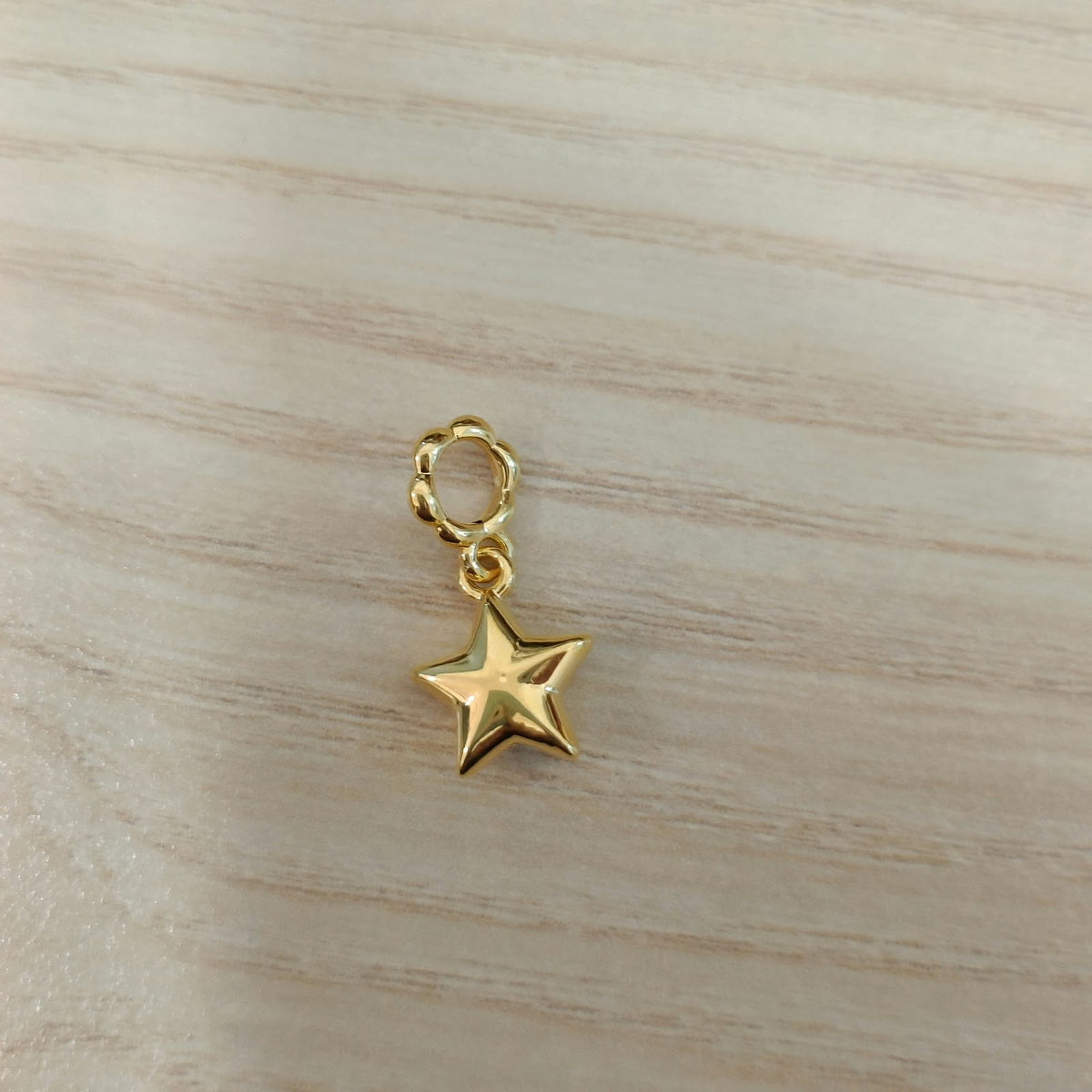 22K / 916 Gold Lightweight Pendants & Charms – 0.13g to 0.25g