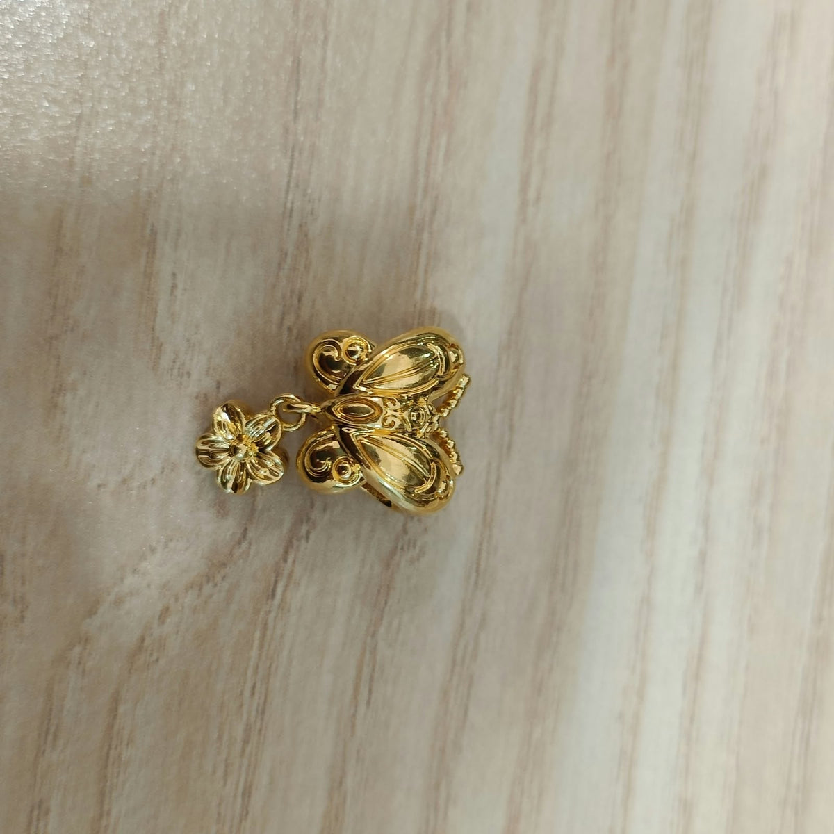 22K / 916 Gold Grand Pendants & Charms – 0.2g to 0.7g